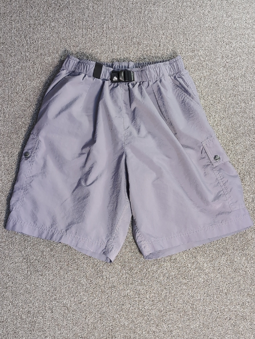 Vintage 90’s Nike ACG Belted Cargo Hiking Shorts Size Medium in Gray